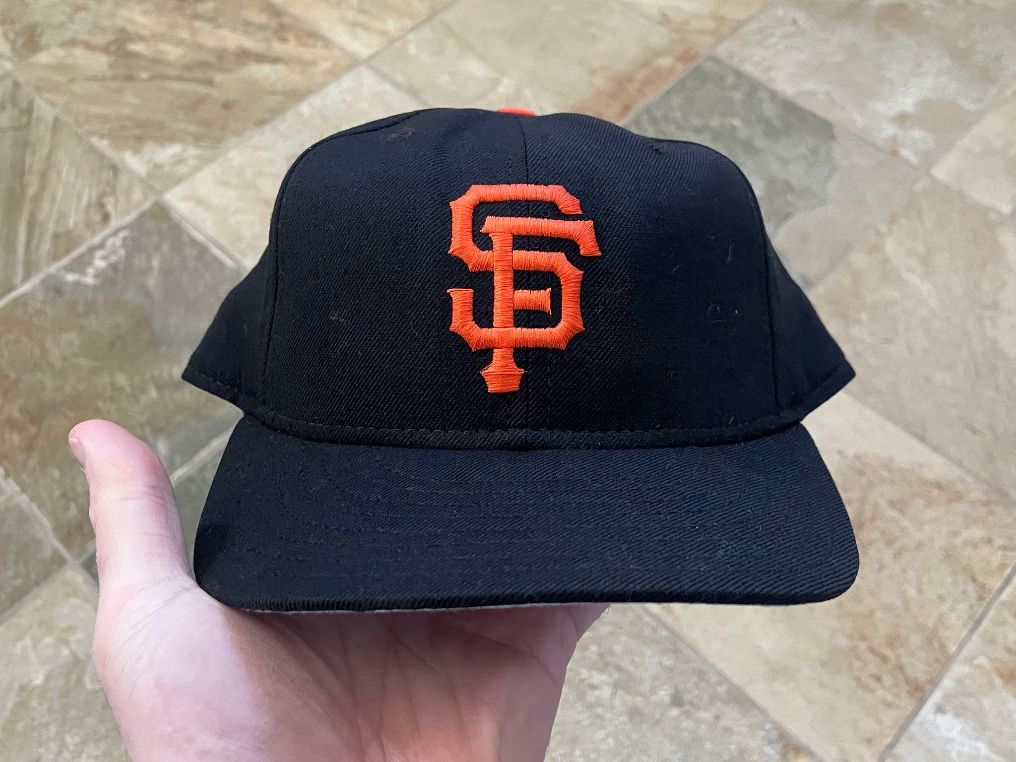 Vintage San Francisco Giants New Era Fitted Baseball Hat, Size 7 1/8 –  Stuck In The 90s Sports