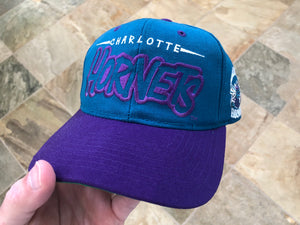 Vintage Charlotte Hornets Starter Snapback Basketball Hat