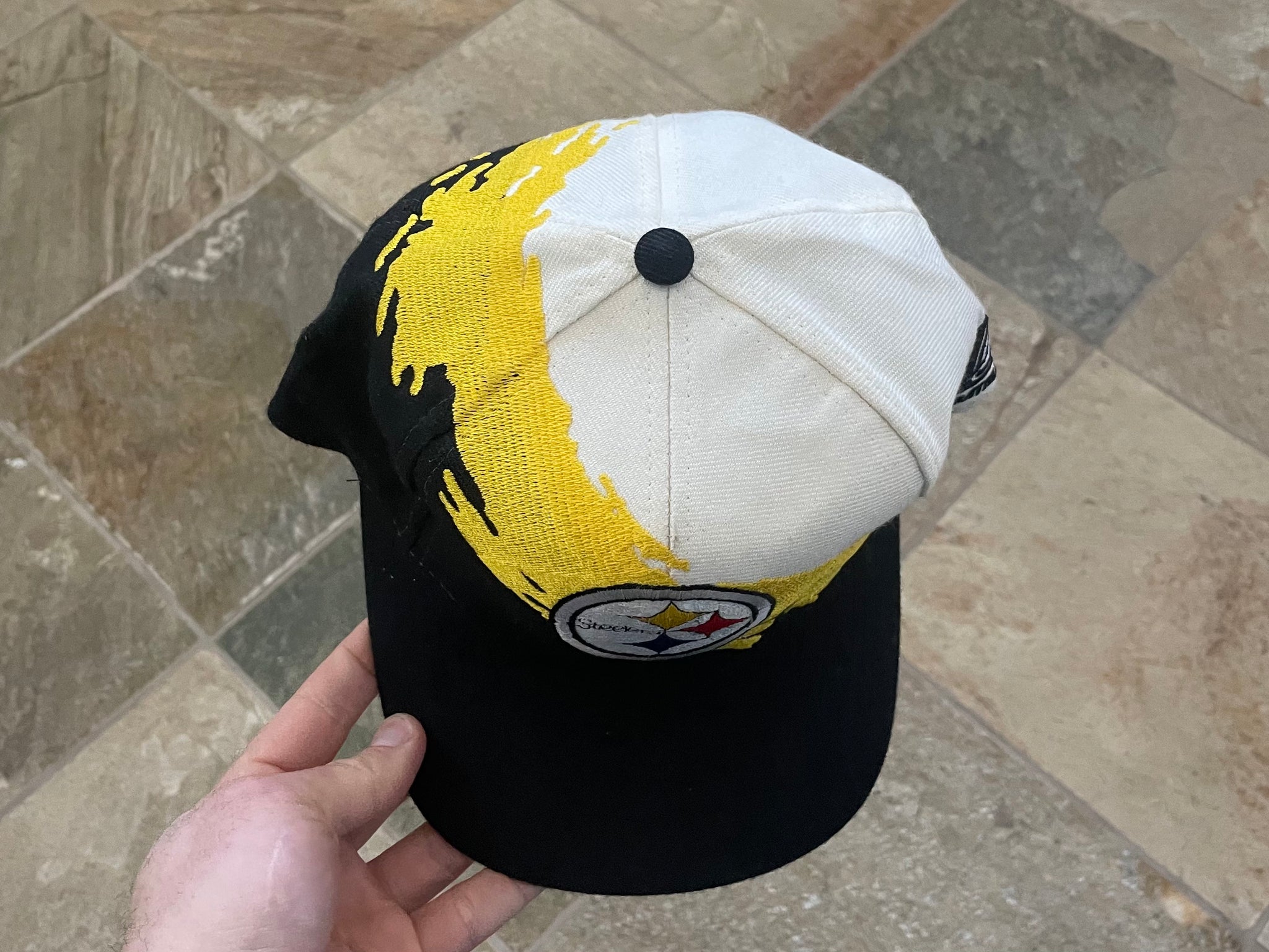 Vintage Pittsburgh Steelers Logo Athletic Splash Snapback Football