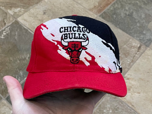 Vintage Chicago Bulls Logo Athletic Splash Snapback Basketball Hat