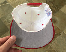 Load image into Gallery viewer, Vintage Kansas City Chiefs Logo 7 Splash Snapback Football Hat