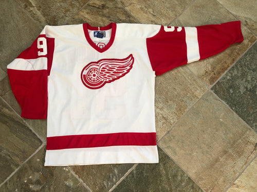 Vintage Detroit Red Wings Sergei Fedorov Starter Hockey Jersey, Size Medium