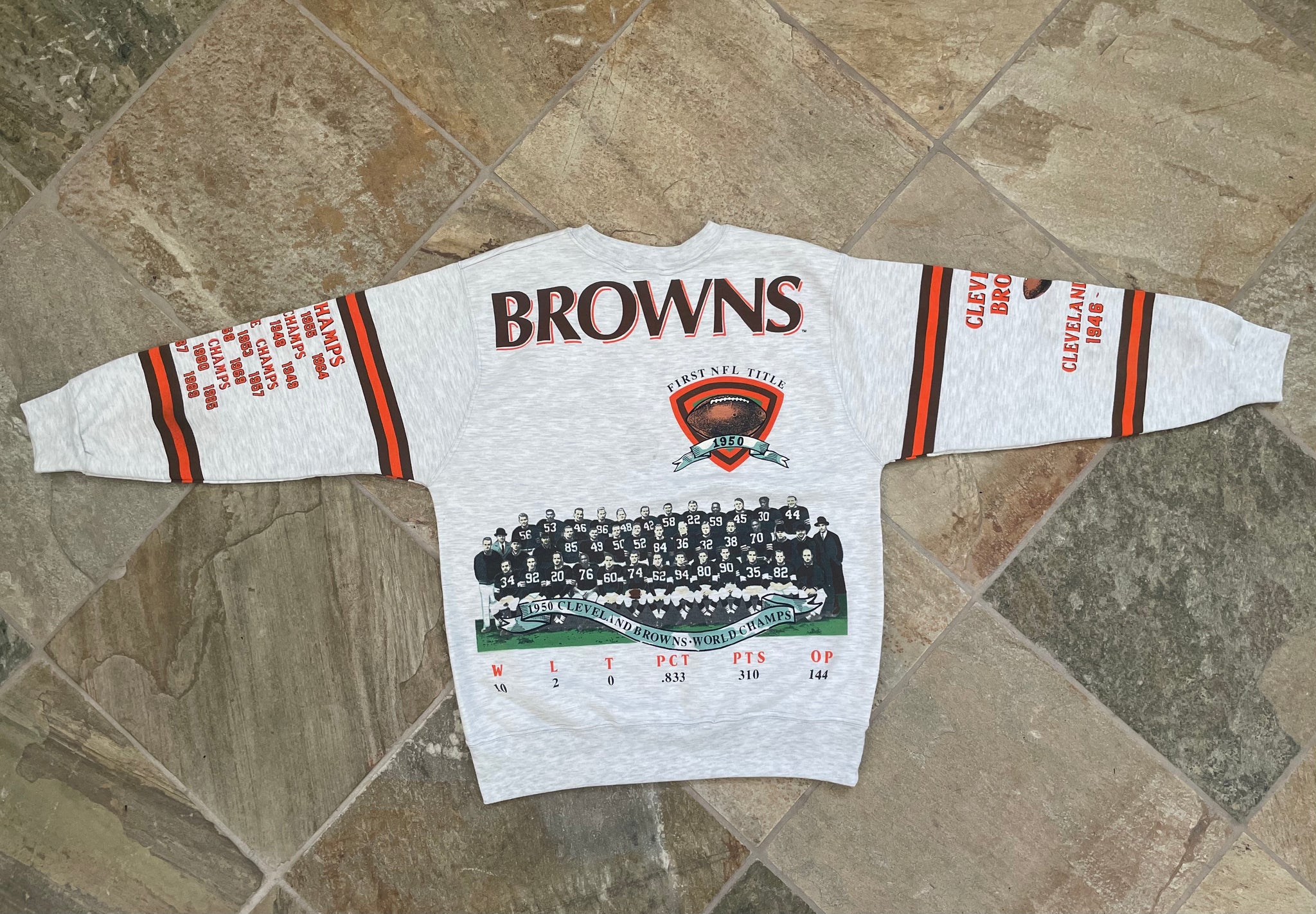 Vintage 90's Cleveland Browns Football Print Long Sleeve 