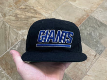 Load image into Gallery viewer, Vintage New York Giants Starter Snapback Football Hat