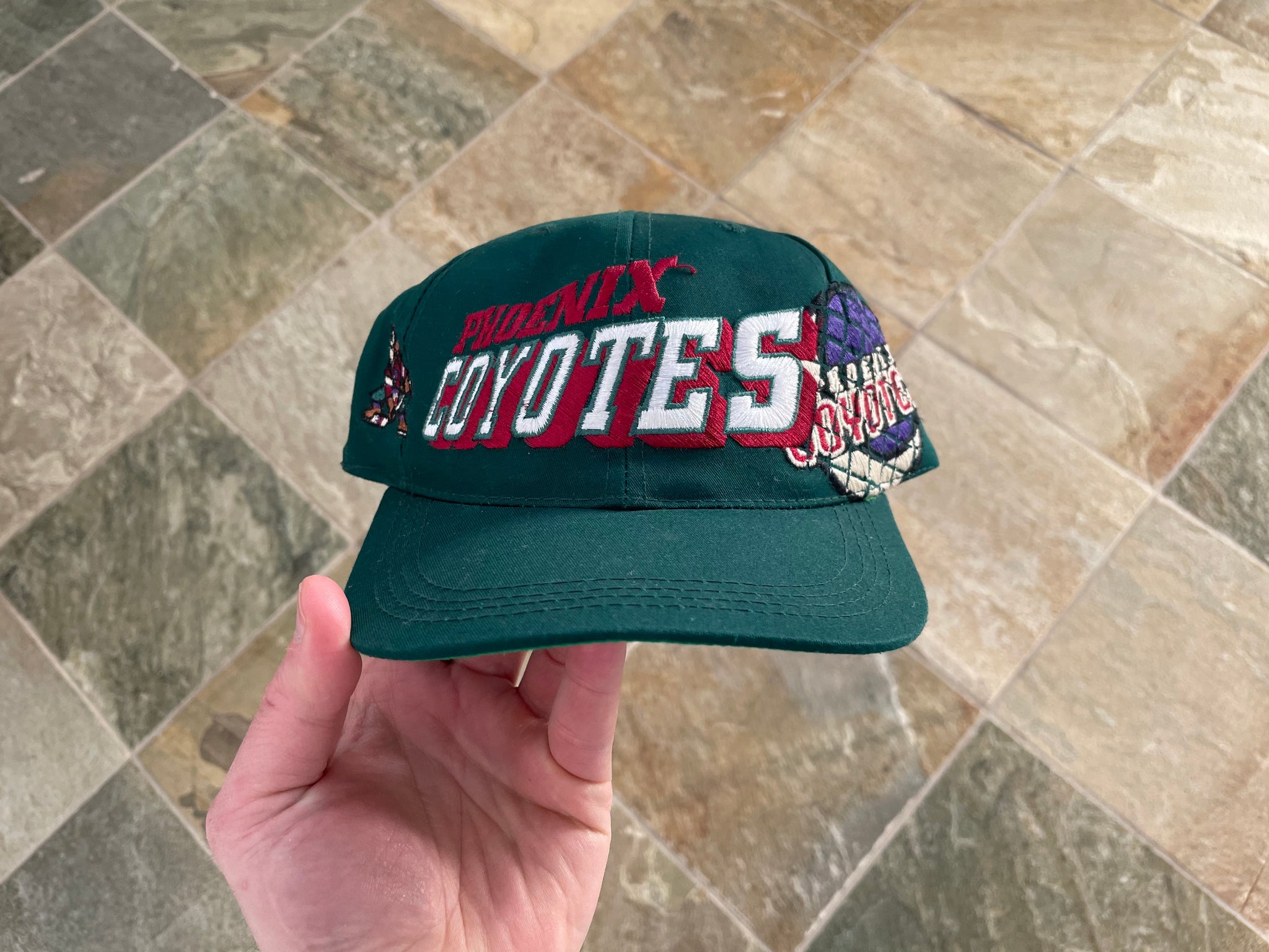 Arizona Coyotes Hat - Throwback Logo