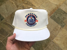 Load image into Gallery viewer, Vintage Edmonton Oilers 1990 Stanley Cup Snapback Hockey Hat