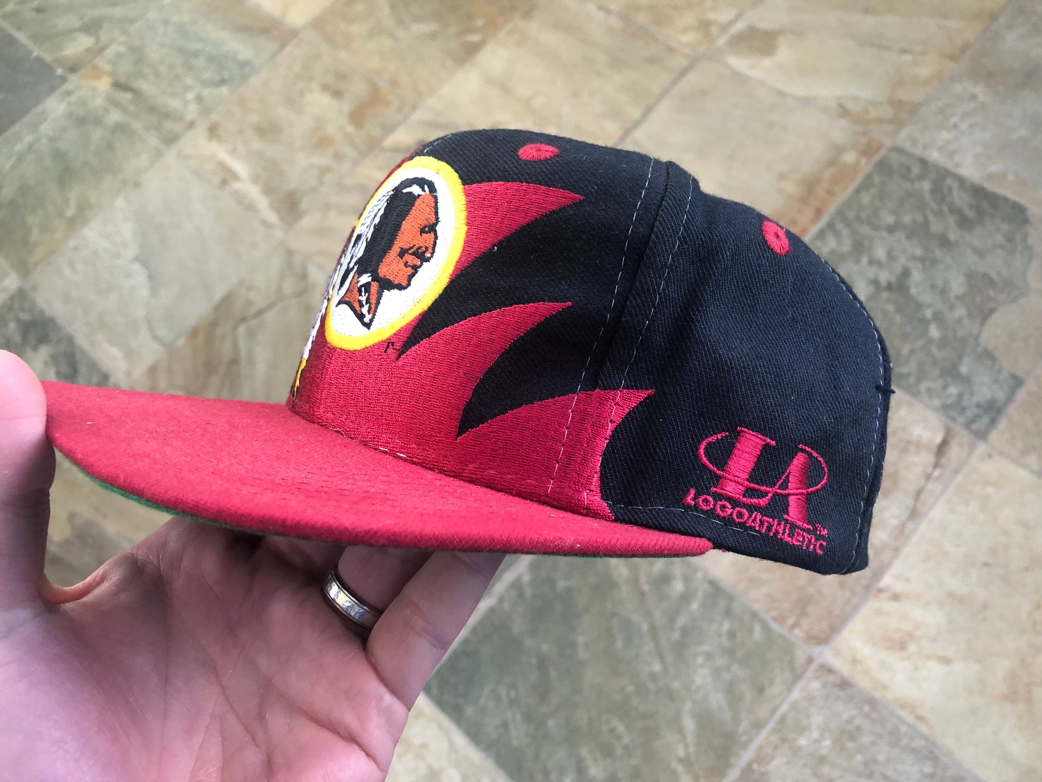 Vtg 90's Men Washington Redskins Logo Athletic Pro Line Sharktooth Snapback  Hat for Sale in Mechanic Falls, ME - OfferUp