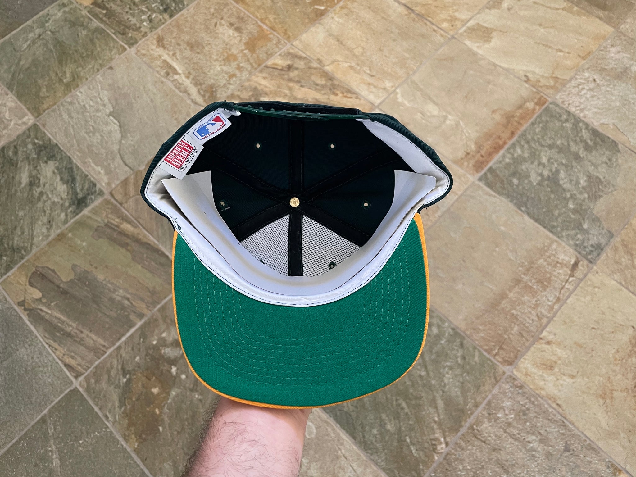 Buy 90s OAKLAND ATHLETICS Snapback by American Needle / A's Online