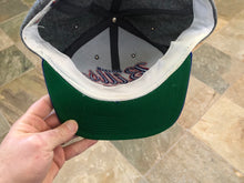 Load image into Gallery viewer, Vintage Buffalo Bills Starter Tailsweep Snapback Football Hat