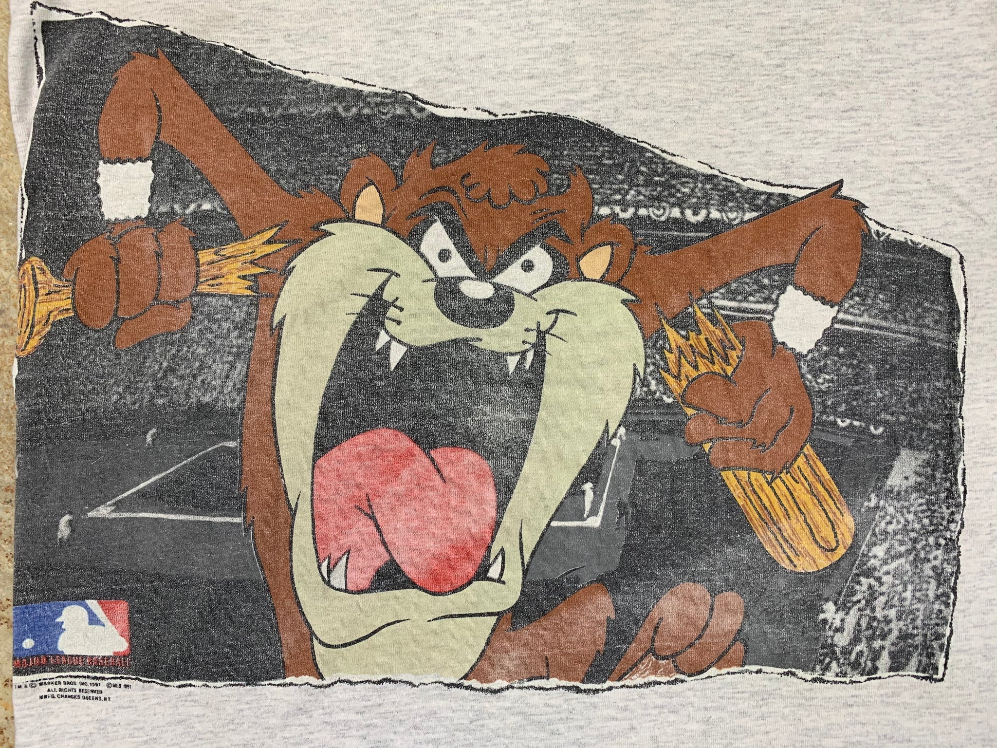 Vintage Detroit retailer tigers Tasmanian devil shirt