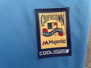 Atlanta Braves Majestic Cooperstown Collection Baseball Jersey, Size Small