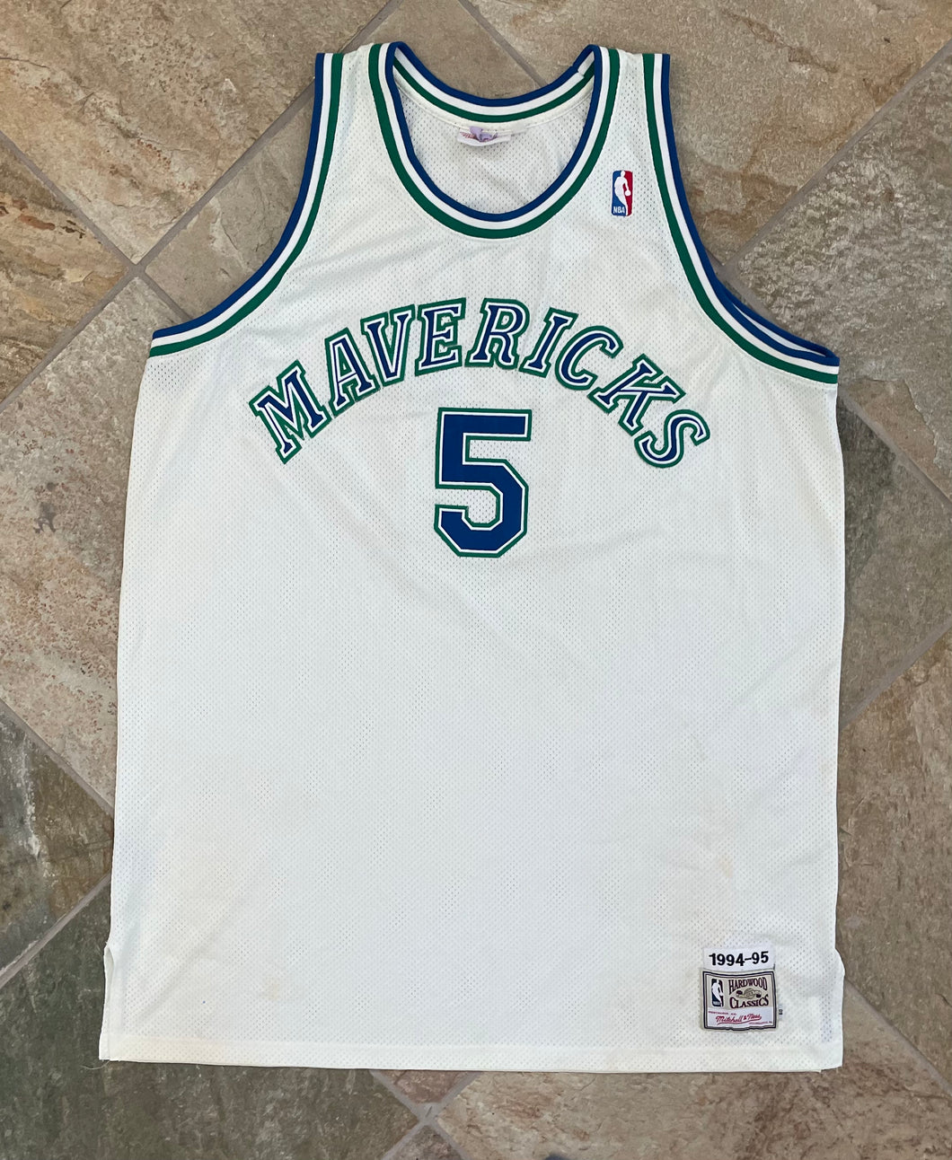 Dallas Mavericks Jason Kidd Mitchell and Ness Hardwood Classics Basketball Jersey, Size 60, XXXL