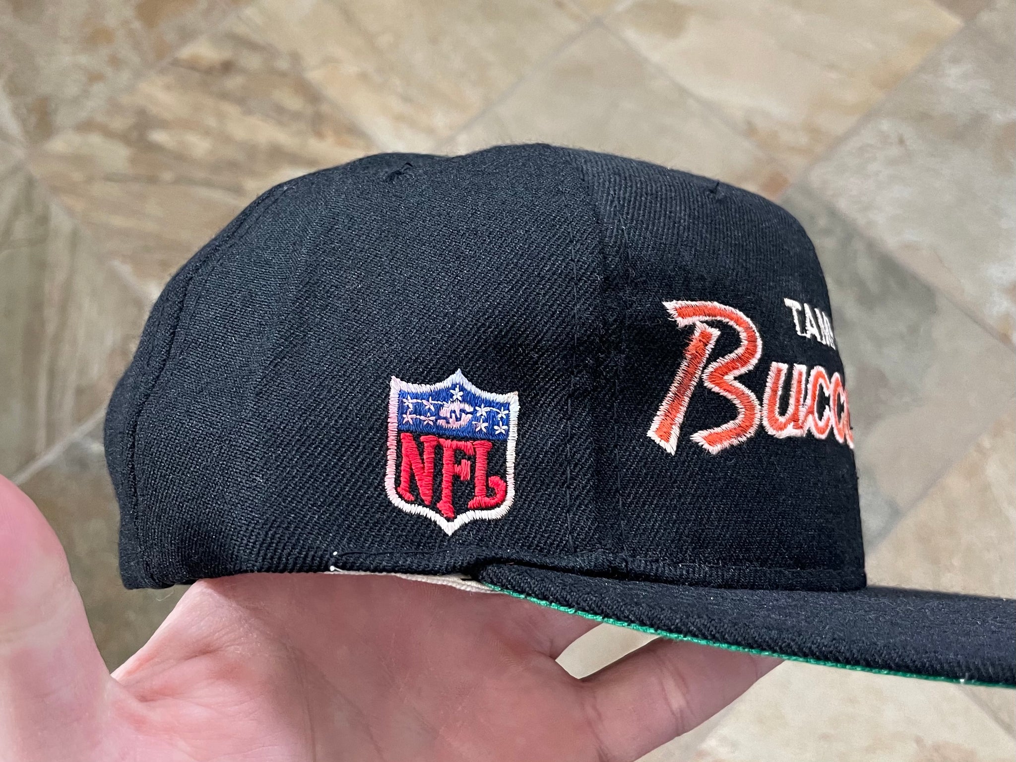 Vintage Tampa Bay Buccaneers Strapback Cap Hat 90s NFL Shop NEW