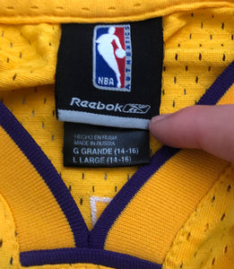 Los Angeles Lakers Kobe Bryant Reebok Basketball Jersey, Size Youth Large 14-16