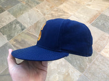Load image into Gallery viewer, Vintage Seattle Mariners Annco Fitted Pro Baseball Hat, Size 7