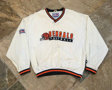 Load image into Gallery viewer, Vintage Cincinnati Bengals Starter Pullover Jacket, Size Large