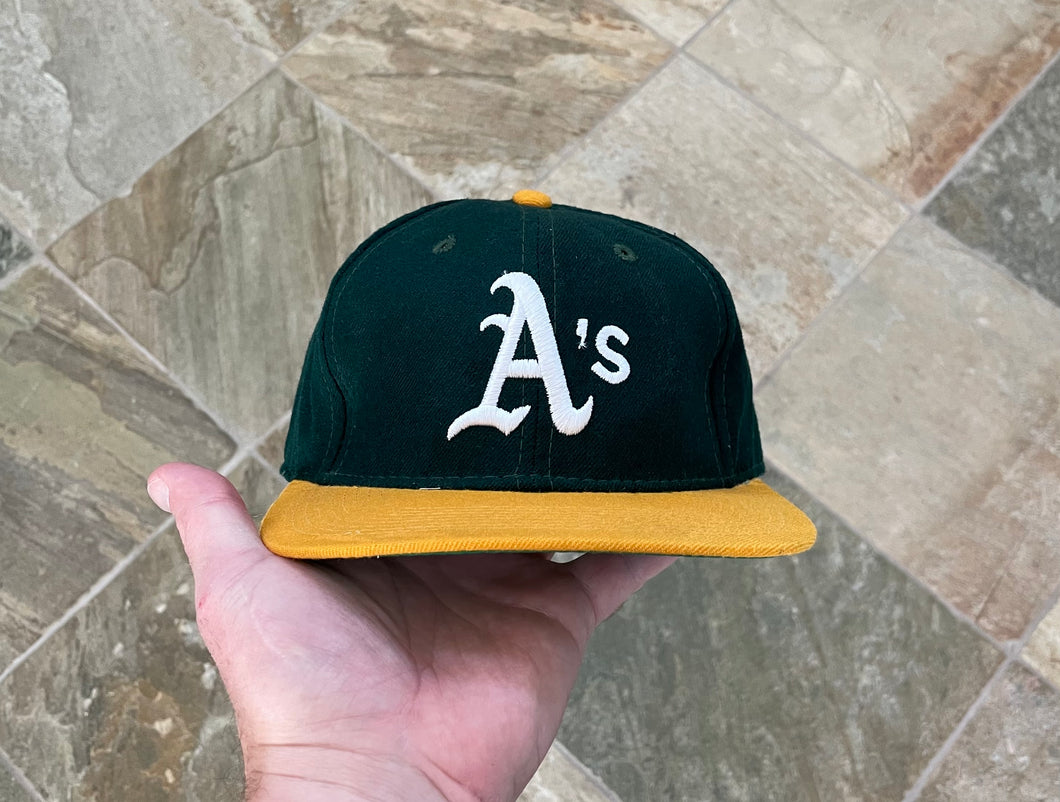 Vintage Oakland Athletics Sports Specialties Pro Fitted Baseball Hat, Size 7 5/8