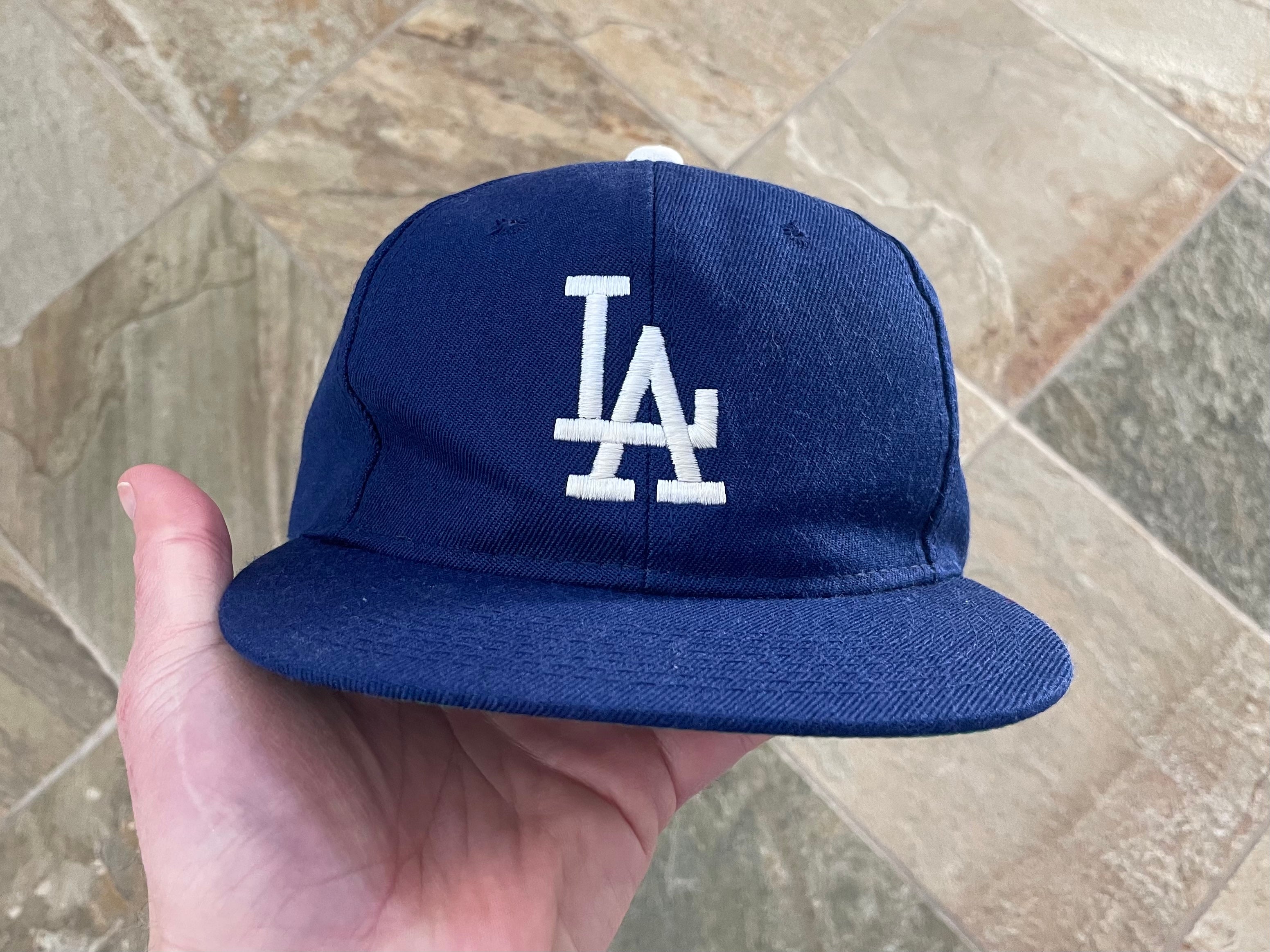 Vintage Rare Los Angeles Dodgers Sports Specialties Fitted Plain Logo –  Twisted Thrift