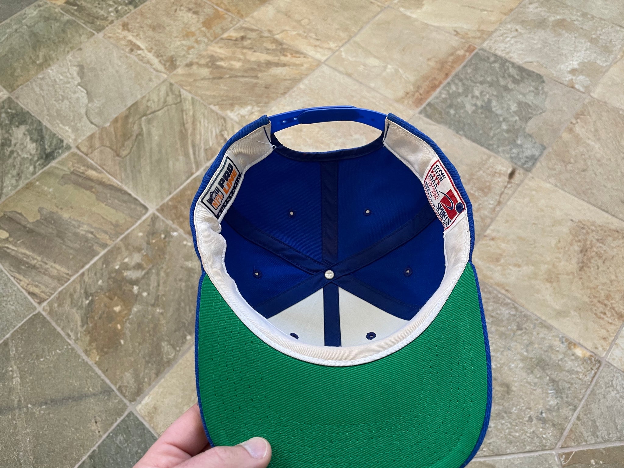 NWT St Louis Rams Logo Athletic Strapback Hat –