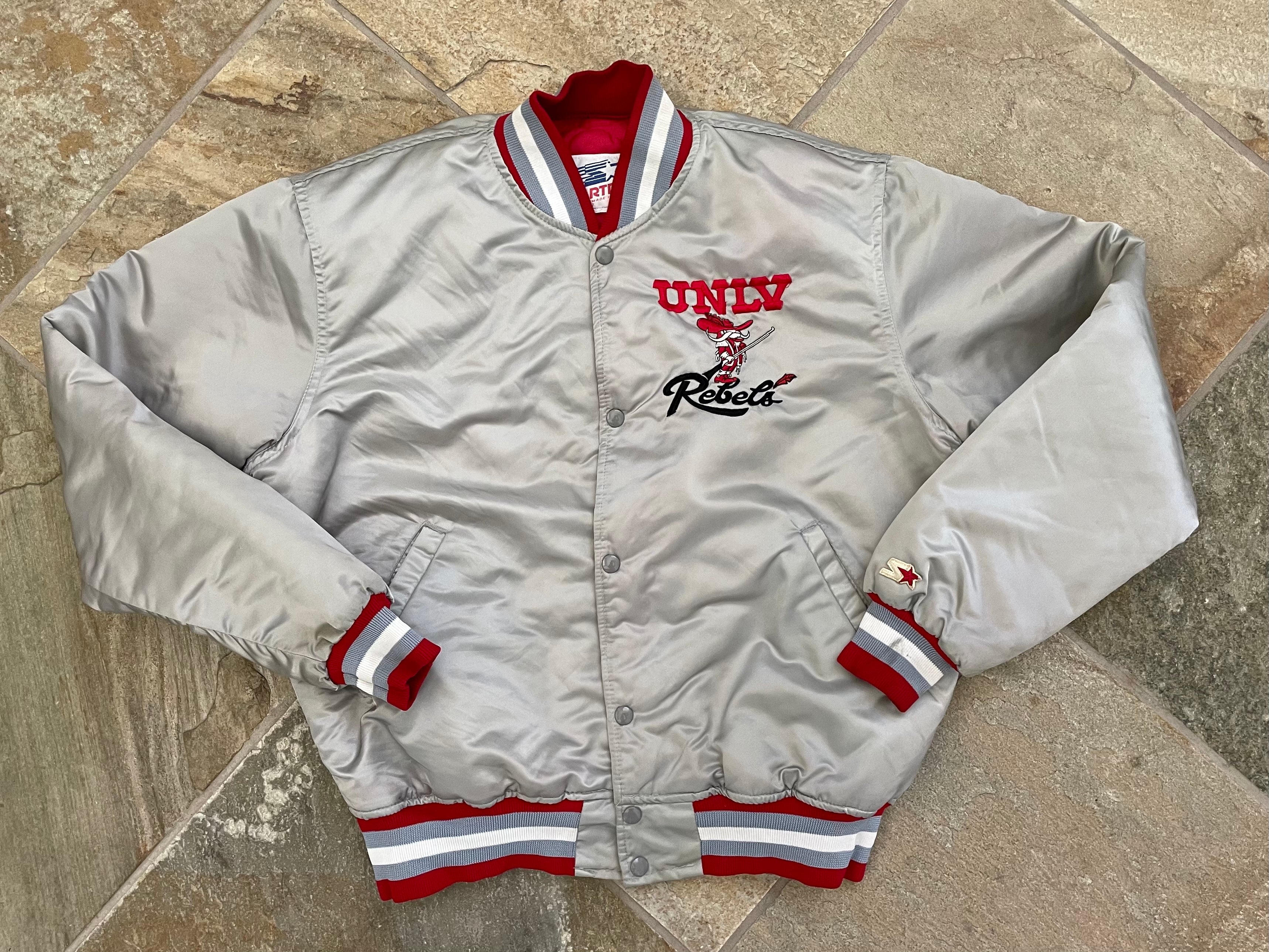 VTG 80'S UNLV LAS VEGAS SILVER SATIN JACKET LADY REBELS