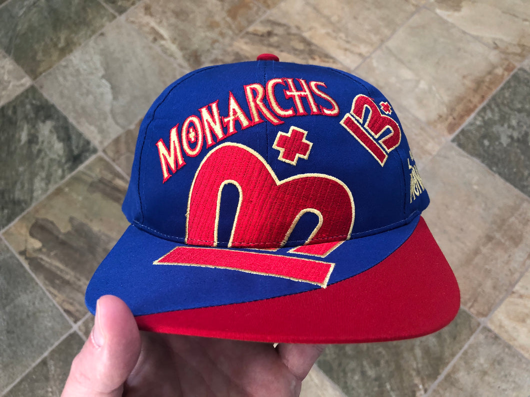 Vintage London Monarchs WLAF Reebok Snapback Football Hat