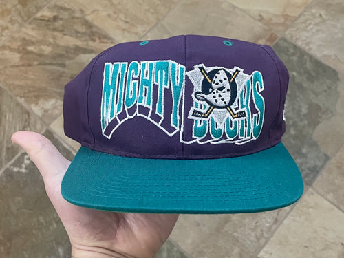 Vintage Anaheim Mighty Ducks GCap Wave Snapback Hockey Hat