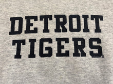 Load image into Gallery viewer, Vintage Detroit Tigers Starter Baseball Sweatshirt, Size Large