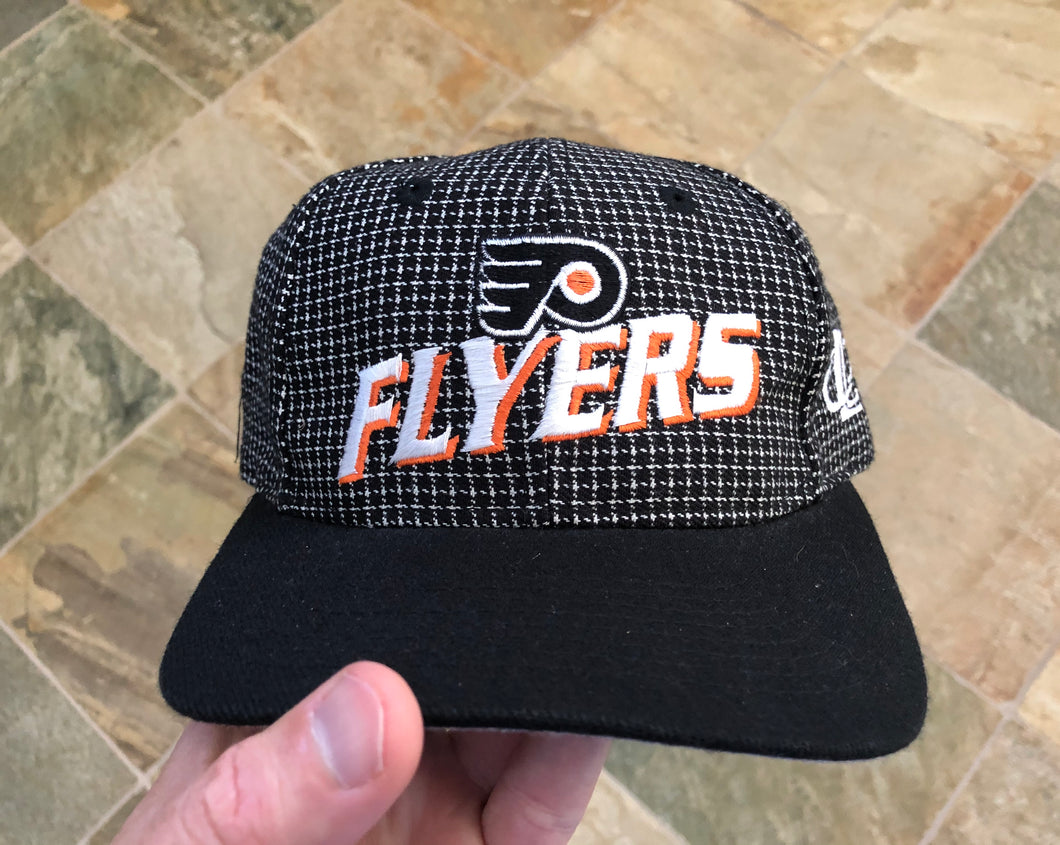 Vintage Philadelphia Flyers Logo Athletic Snapback Strapback Hockey Hat