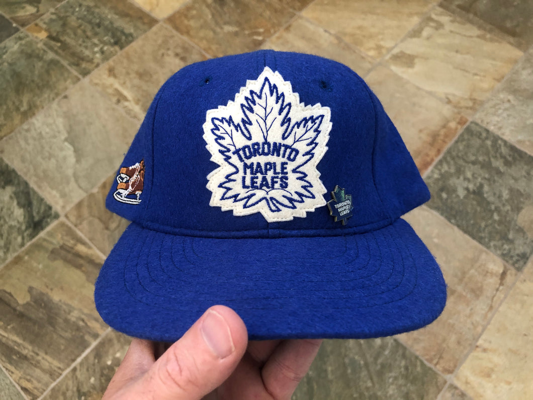 Vintage Toronto Maple Leafs Roman Snapback Hockey Hat