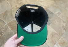 Load image into Gallery viewer, Vintage New York Giants Starter Snapback Football Hat
