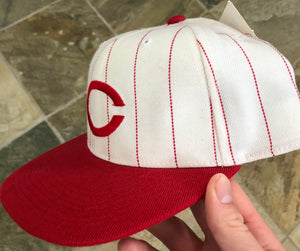 Vintage Cincinnati Reds Pin stripe Sports Specialties Fitted Baseball Hat