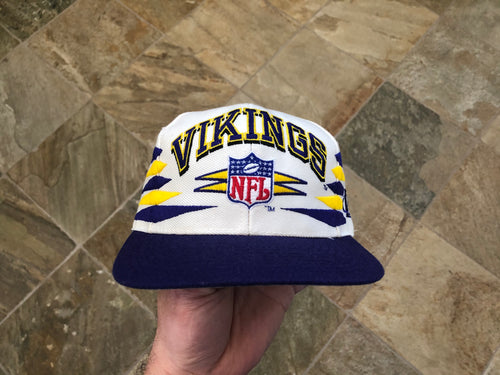Vintage Minnesota Vikings Logo Athletic Diamond Snapback Football Hat