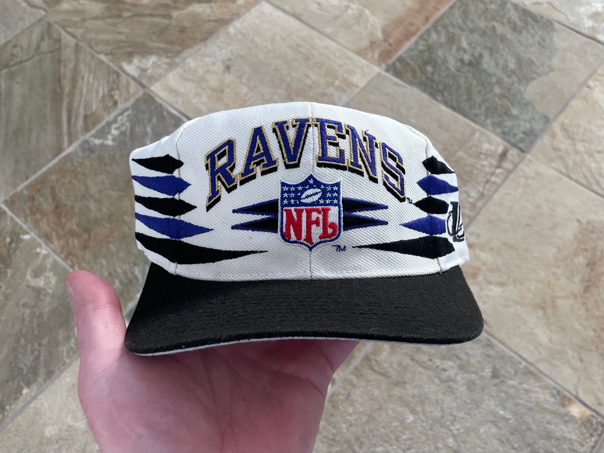 Vintage Baltimore Ravens Logo Athletic Diamond Snapback Football