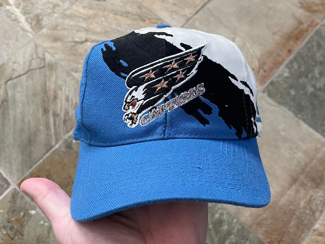 Vintage Washington Capitals Logo Athletic Splash Snapback Hockey Hat