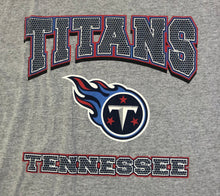 Load image into Gallery viewer, Vintage Tennessee Titans Dynasty Football Tshirt, Size Large