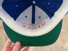 Load image into Gallery viewer, Vintage Buffalo Bills Starter Snapback Football Hat