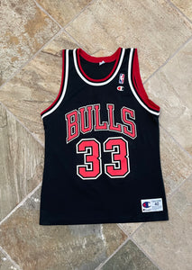 Vintage Chicago Bulls Scottie Pippen Champion Basketball Jersey, Size 40, Medium