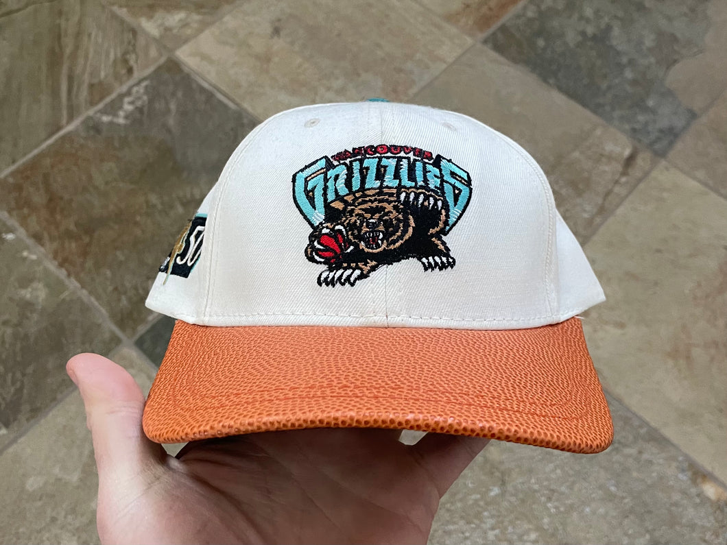 Vintage Rare Vancouver Grizzlies NBA Snapback Hat Cap