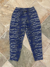 Load image into Gallery viewer, Vintage Dallas Cowboys Zubaz Football Pants, Size Large