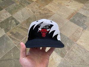 Vintage Chicago Bulls Logo 7 Sharktooth Snapback Basketball Hat