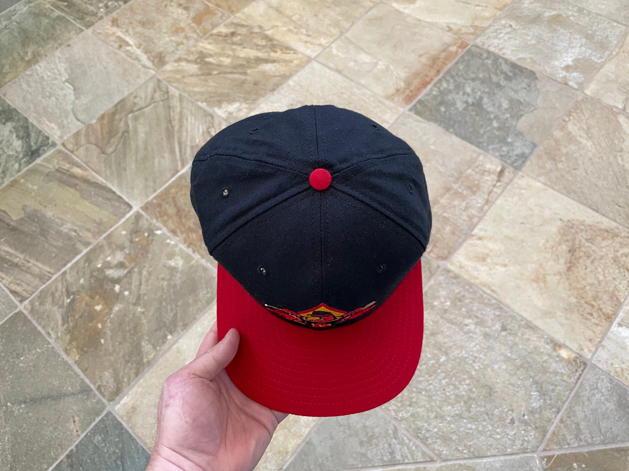 Vintage Rochester Red Wings New Era Fitted Baseball Hat, Size 7 1/8 – Stuck  In The 90s Sports