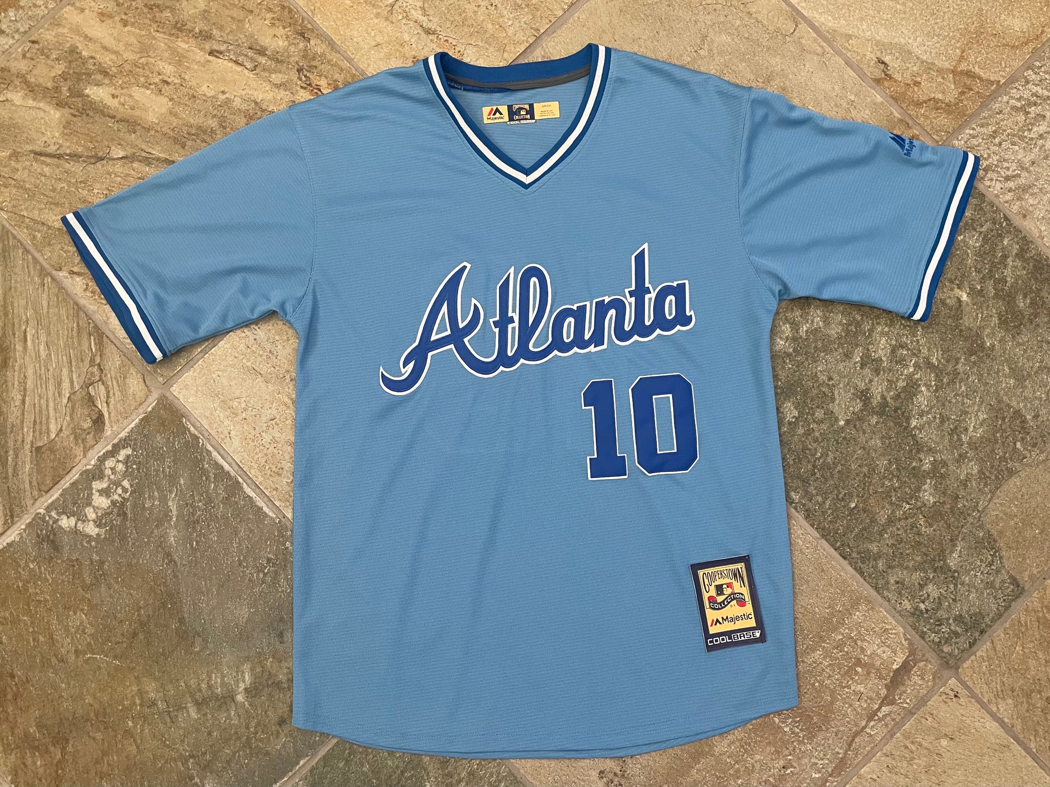 Vintage Atlanta Braves Majestic Cooperstown Collection Jersey