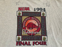 Load image into Gallery viewer, Vintage Arkansas Razorbacks 1994 NCAA College Basketball Tshirt. Size XXL