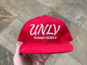 Vintage UNLV Runnin’ Rebels Sports Specialties Script Snapback College Hat