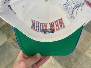 Vintage New York Knicks Sports Specialties Laser Snapback Basketball Hat
