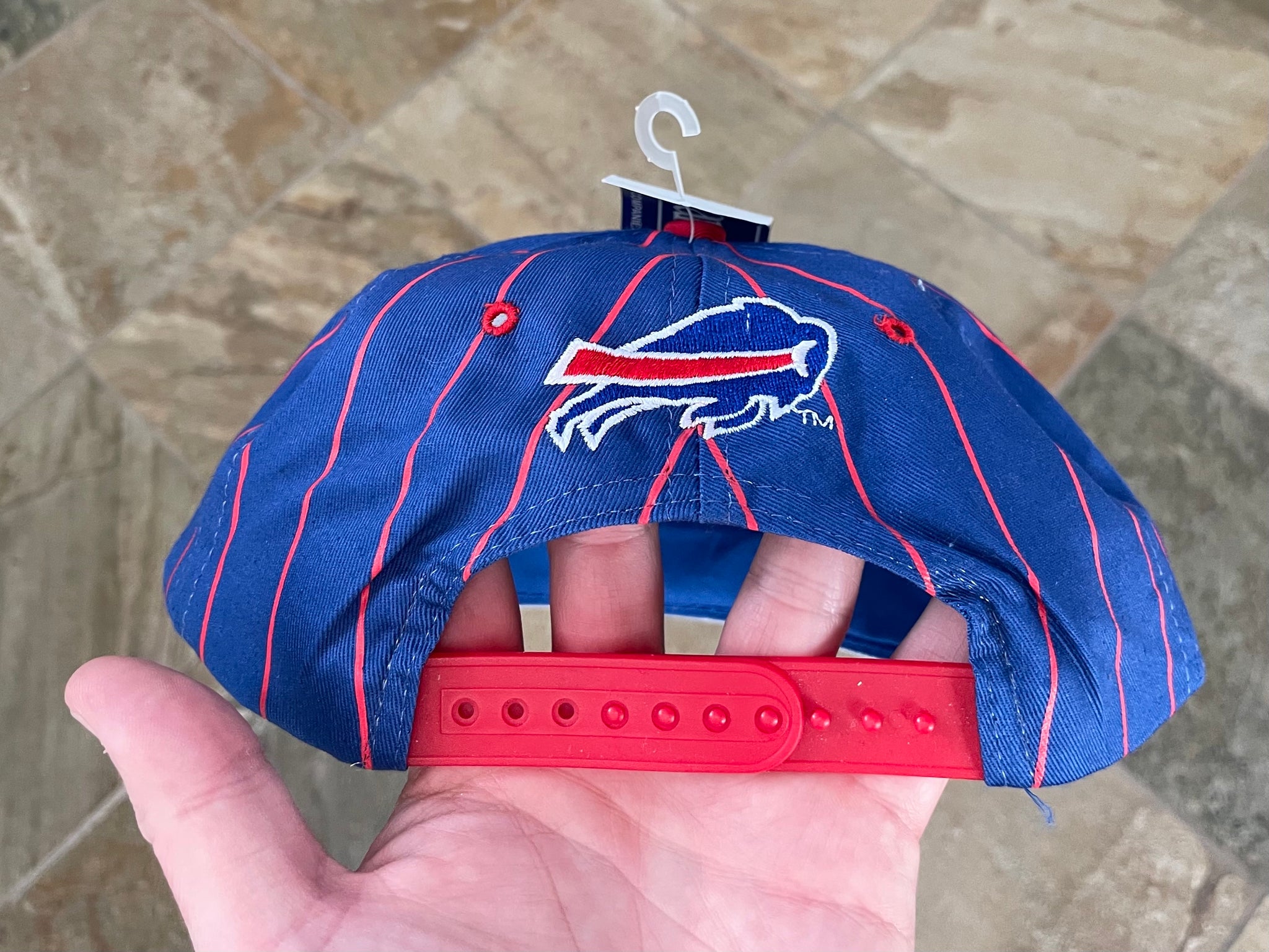 Vintage Buffalo Bills Drew Pearson Taz Snapback Youth Football Hat – Stuck  In The 90s Sports