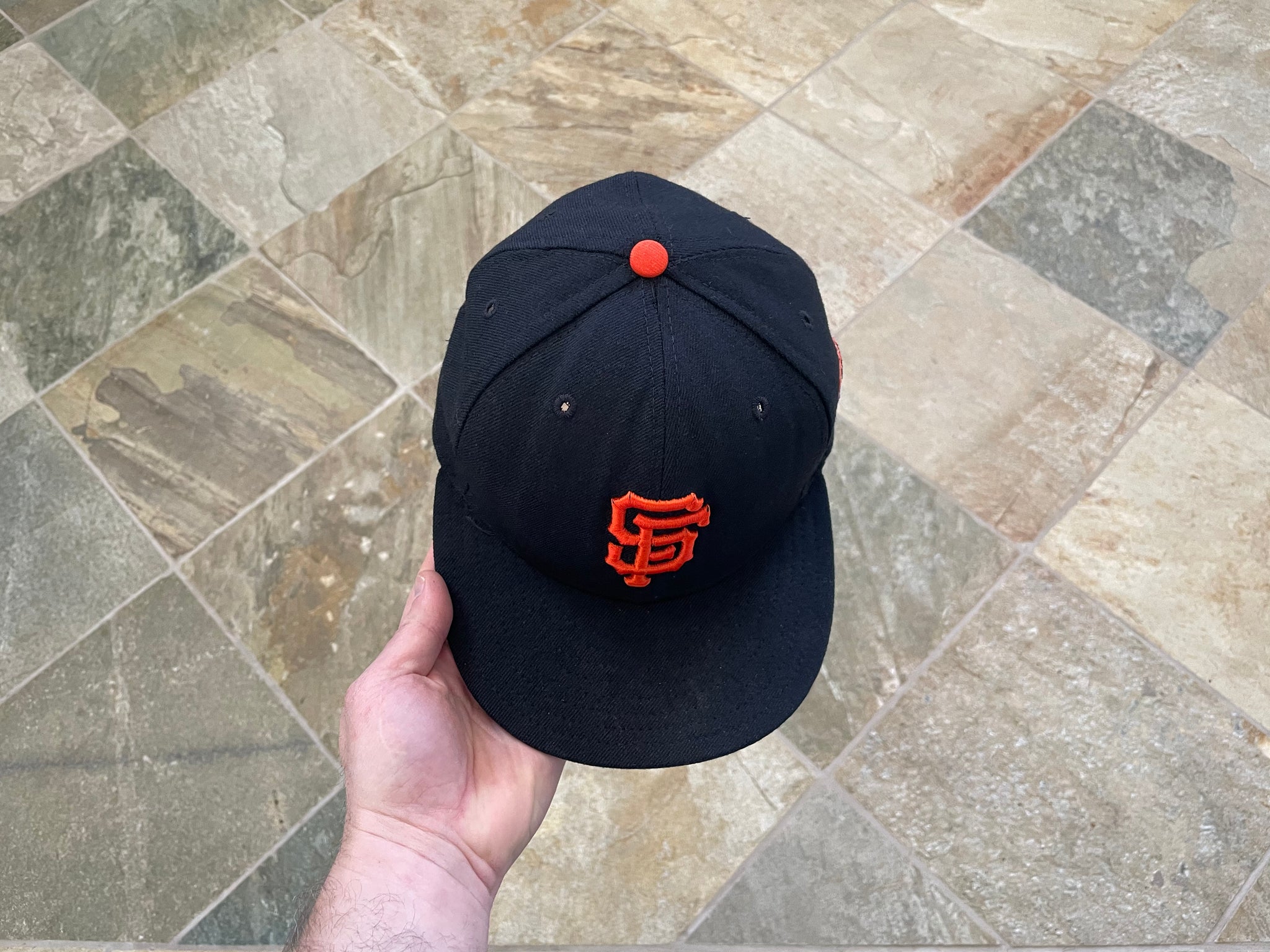 Vintage San Francisco Giants New Era Pro Fitted Baseball Hat, Size