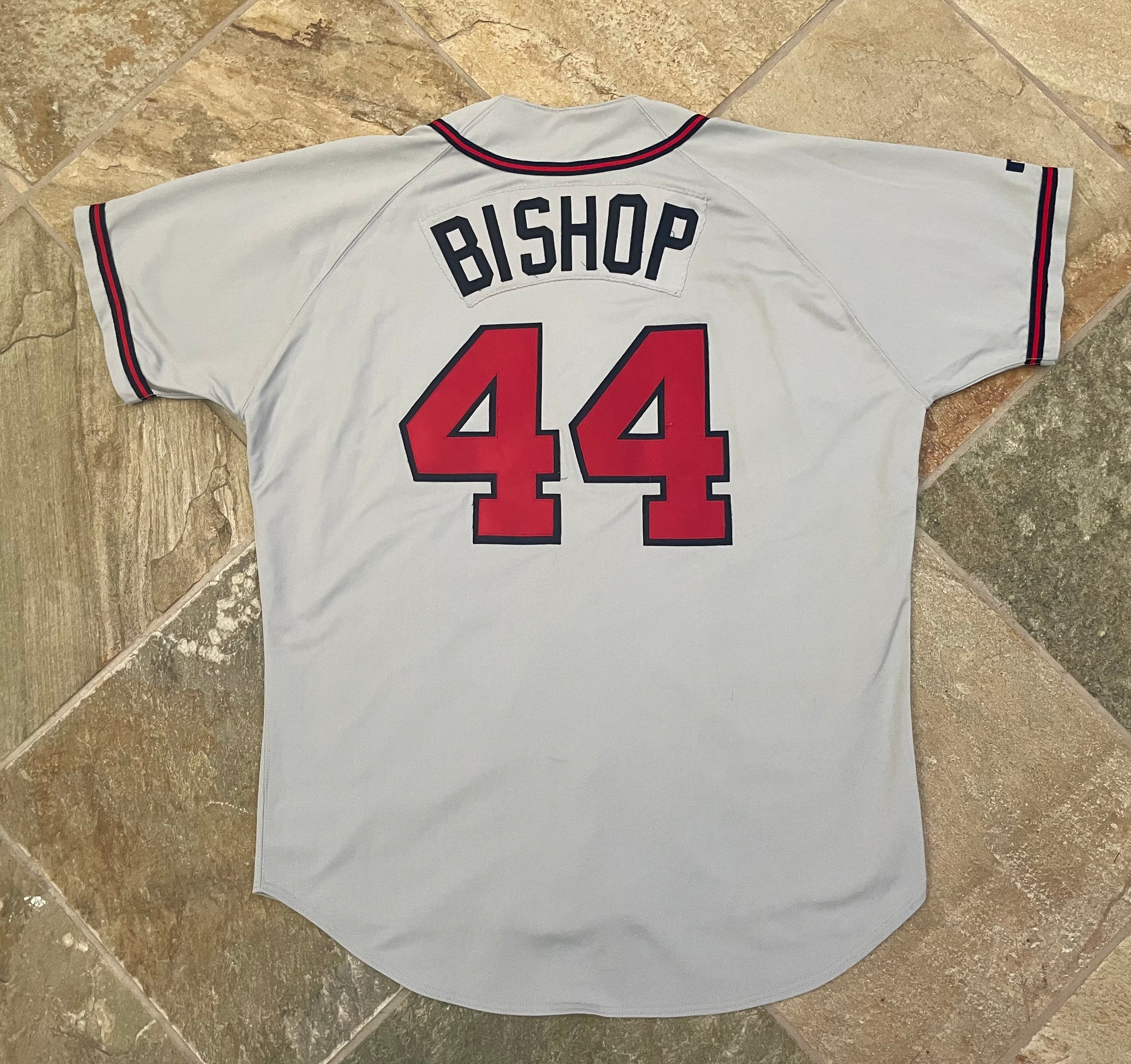 Rare Vintage Authentic mid 1990s ATLANTA BRAVES jersey - RUSSELL size 48