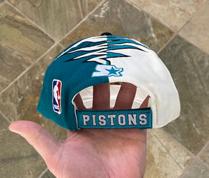Vintage Detroit Pistons Starter Shockwave Basketball Hat