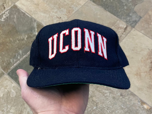 Vintage UCONN Huskies Starter Arch Snapback College Hat